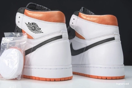 Hyperoad ORANGE 1 ELECTRO AIR JORDAN 0718